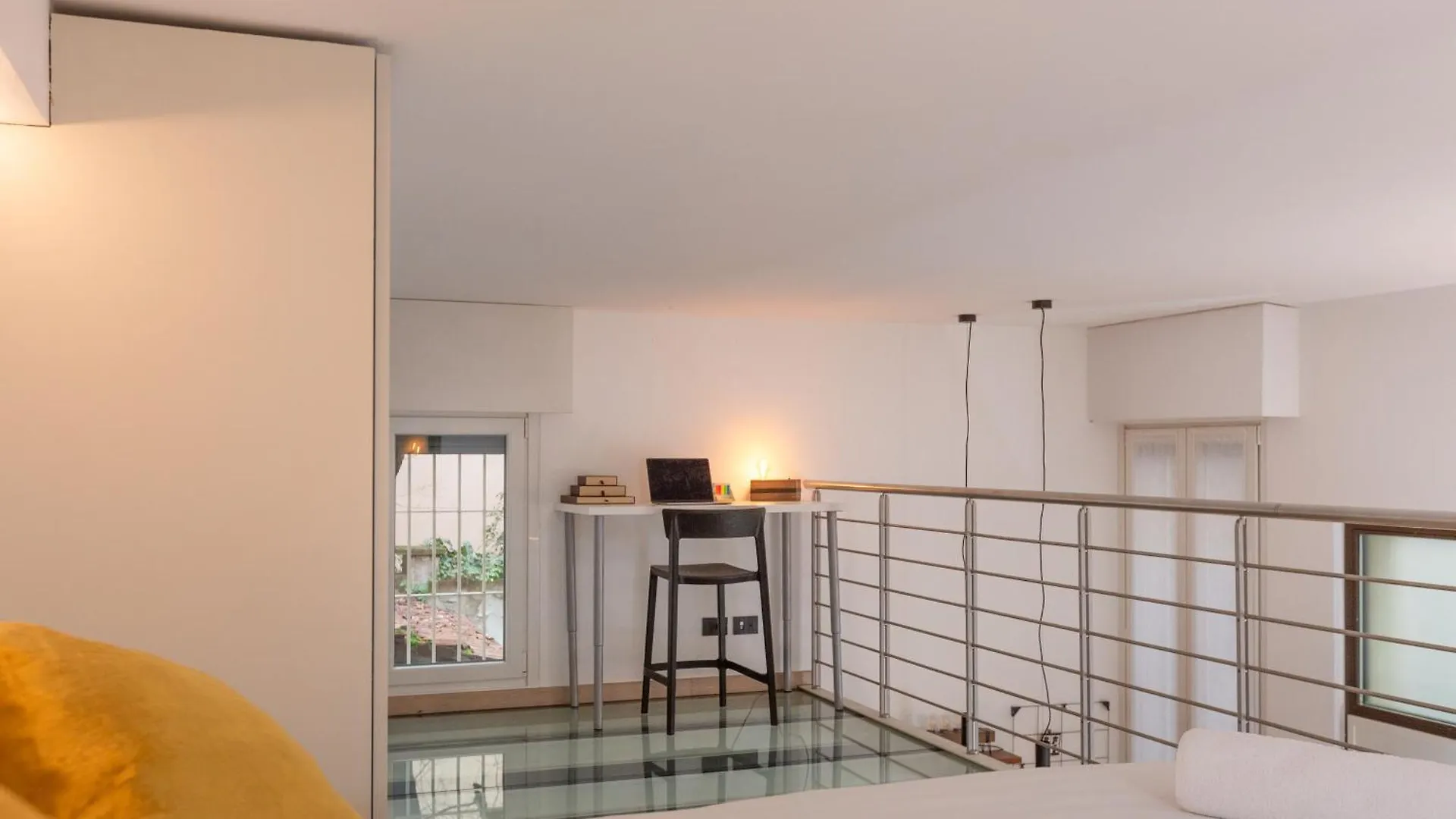 Apartament Luxury Design Studio Clefi Mediolan 0*,  Włochy
